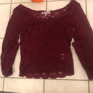 Maroon long sleeve crop top